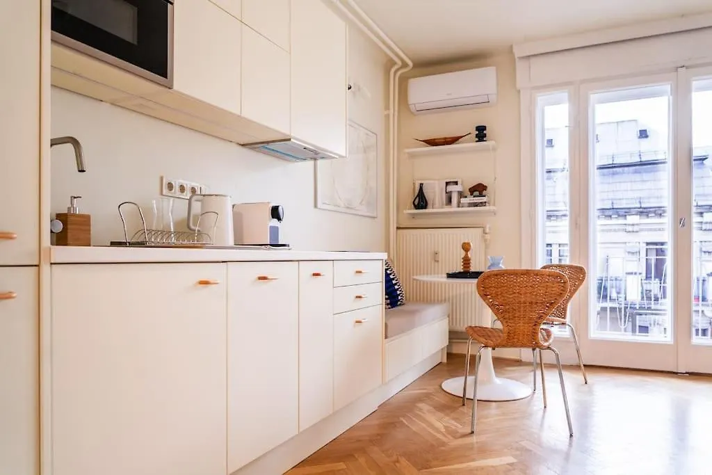 Pannonia View Delight Apartment Budapest