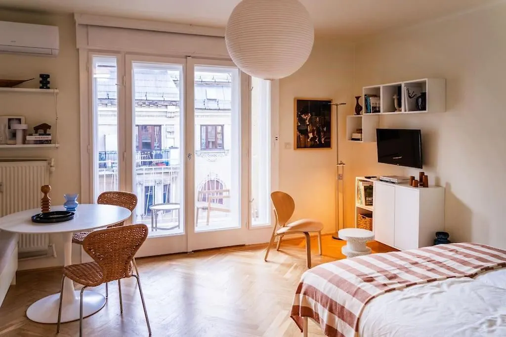 Pannonia View Delight Apartment Budapest